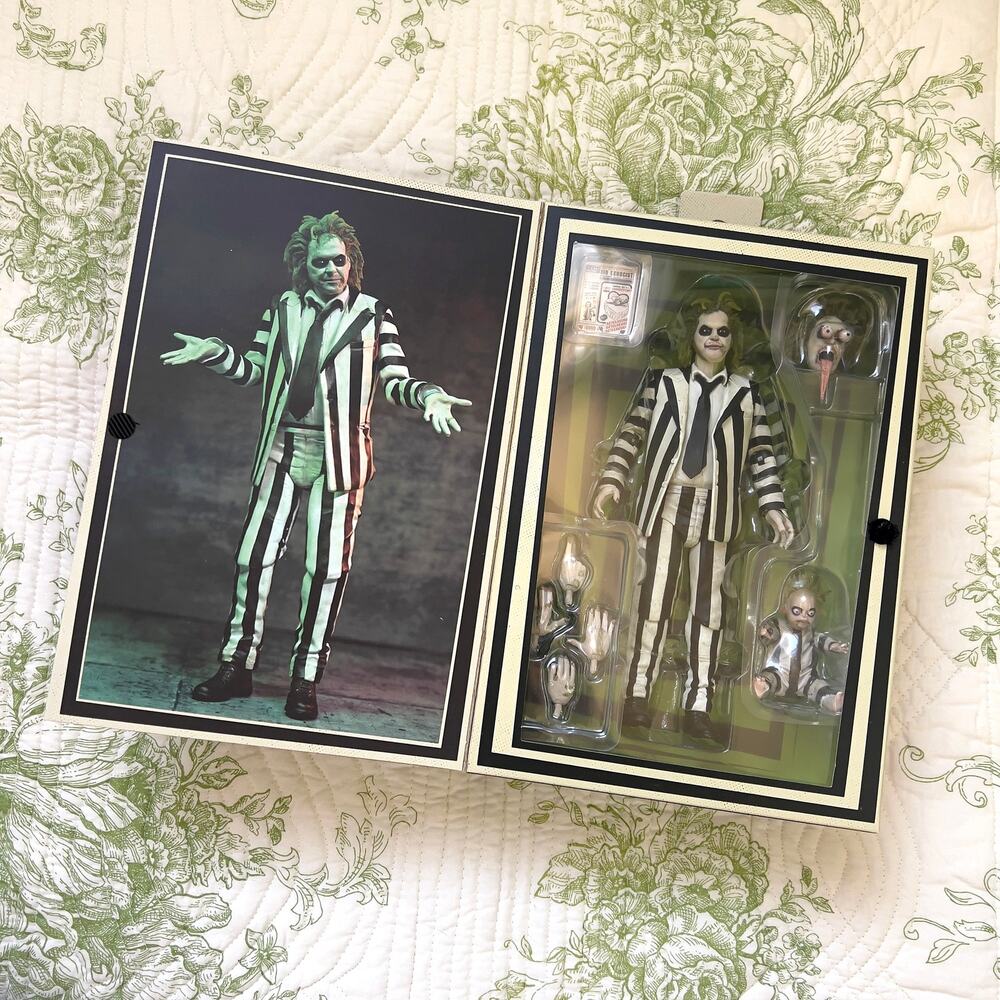Ultimate Beetlejuice 2 Striped Suit 7" Action Figure NECA BRAND NEW
